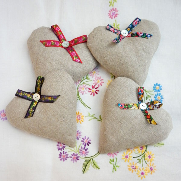 Floral Ribbon Lavender Heart