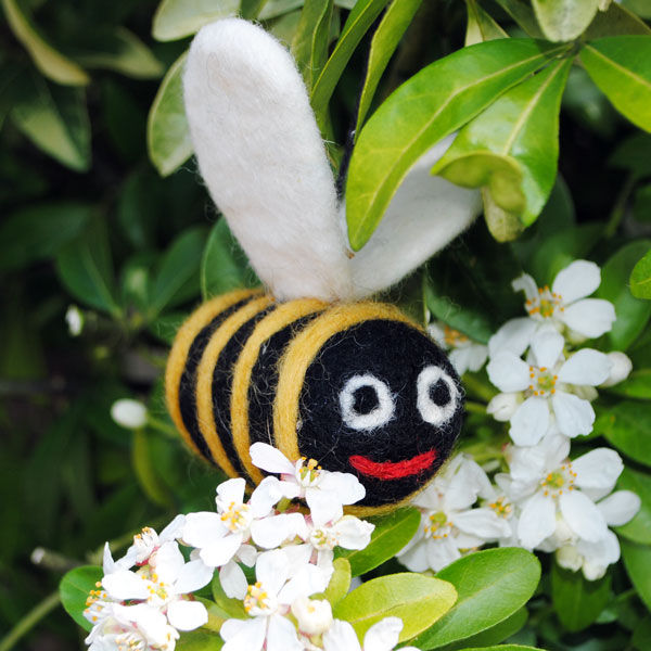 Bumble Bee Decoration
