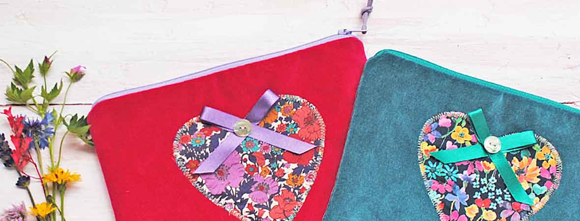 Liberty Heart Velvet Make-up Bag