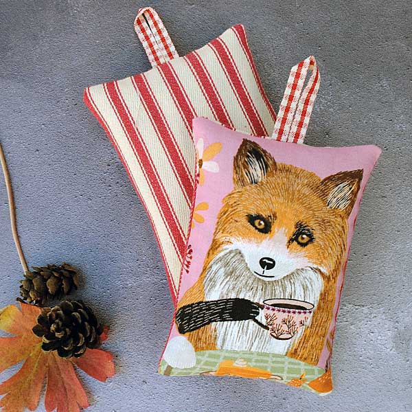 Autumn Friends Lavender Bag