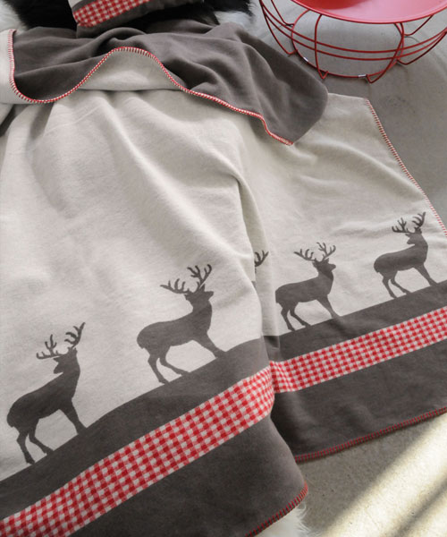 stag border throw