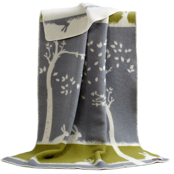 Tree and Rabbit Throw